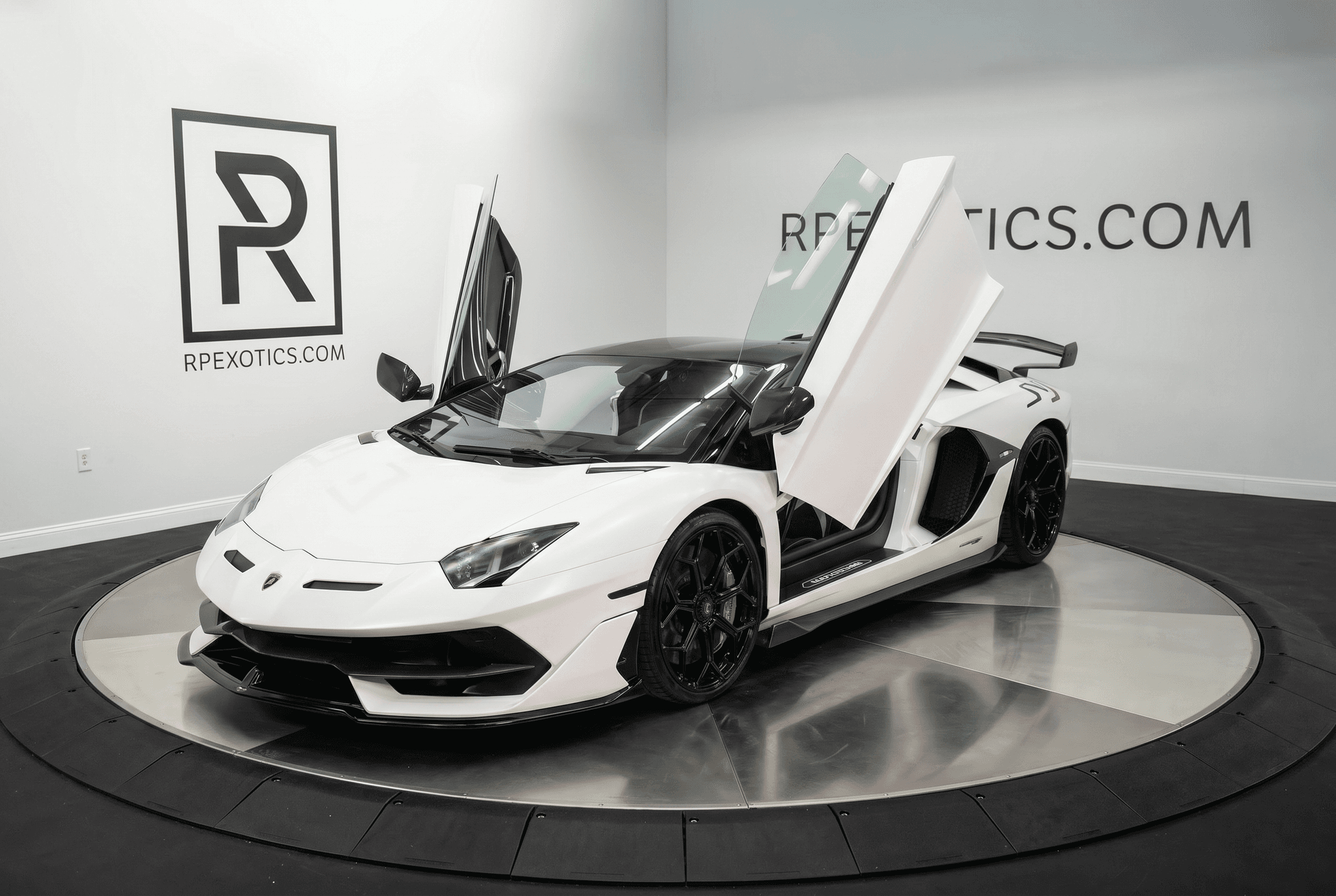 2019 Lamborghini Aventador SVJ - Image 1 of 1