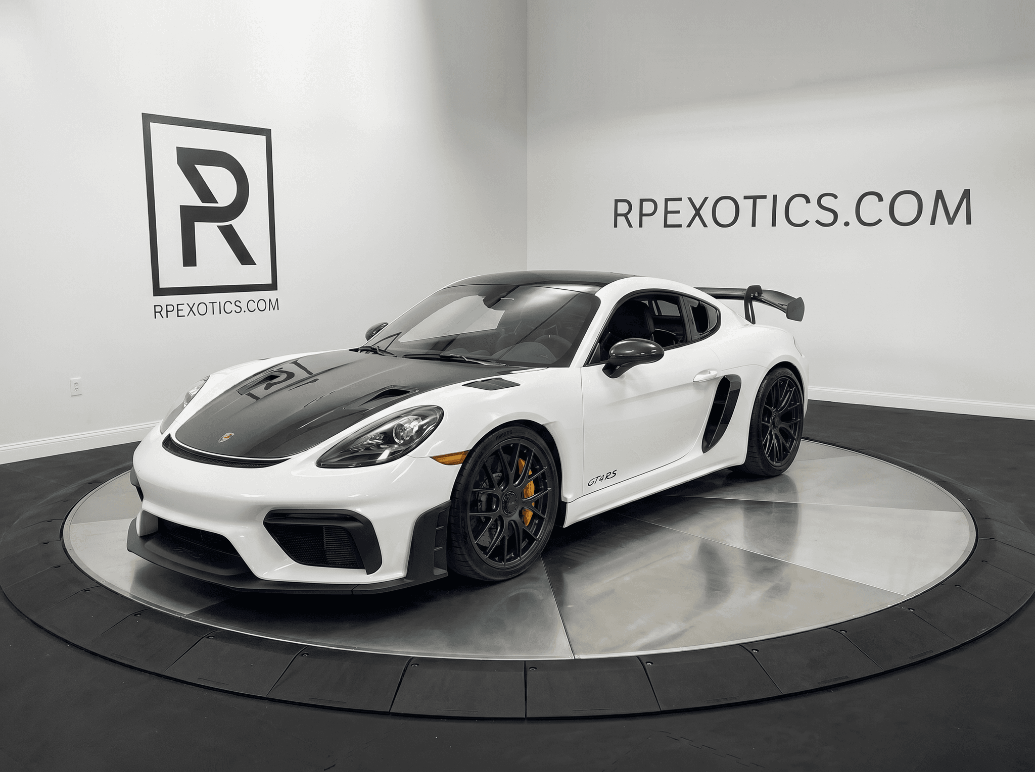 2023 Porsche 718 Cayman GT4 RS